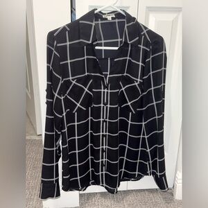 Express Women’s Black and White Portofino Blouse